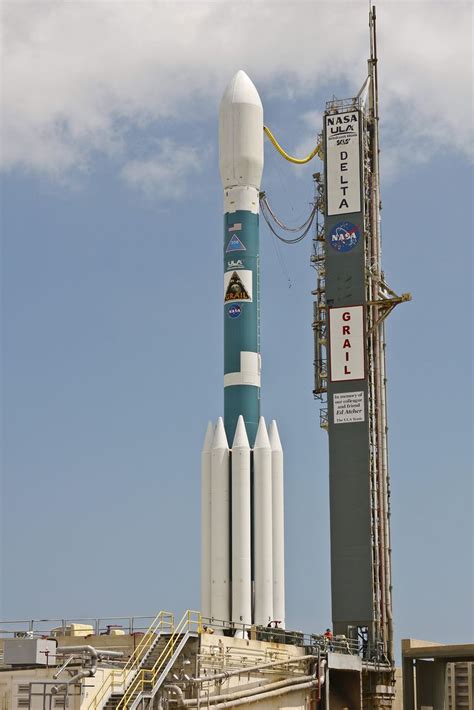 cohet Delta II